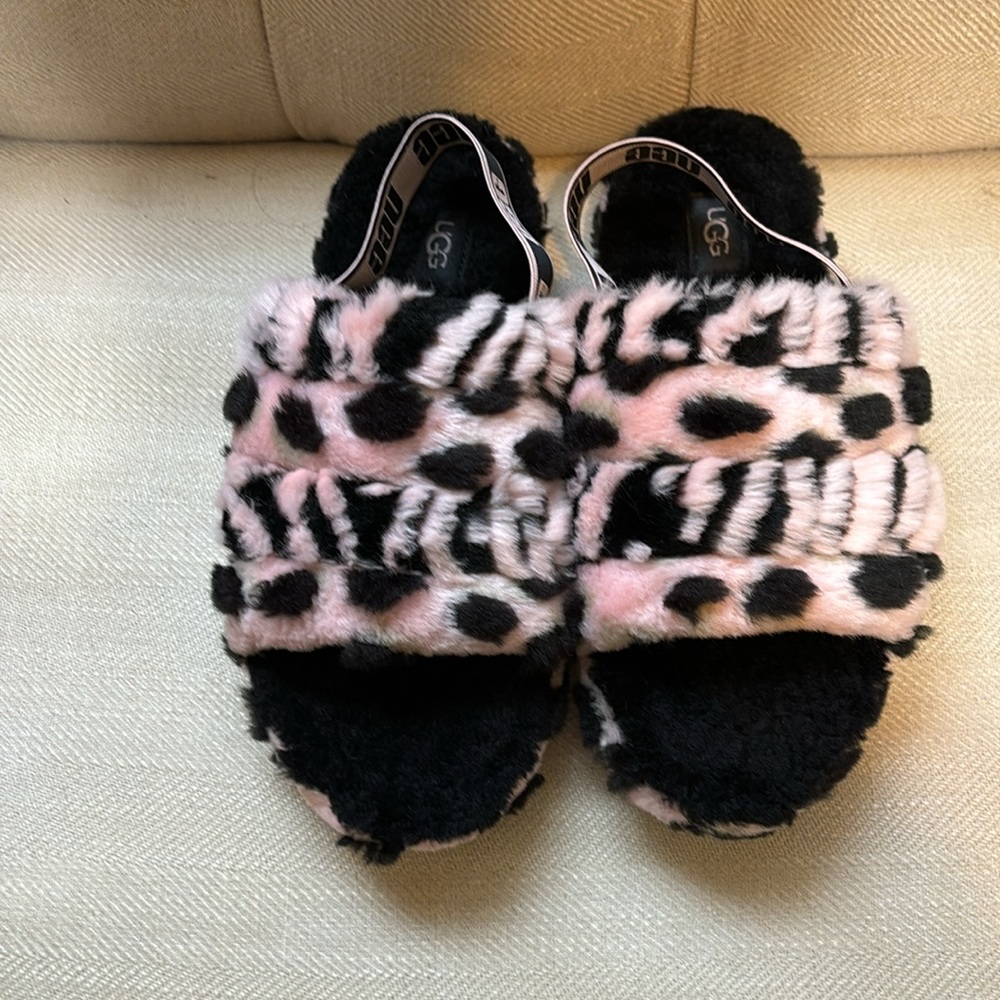 Ugg Fluff Slides - image 4